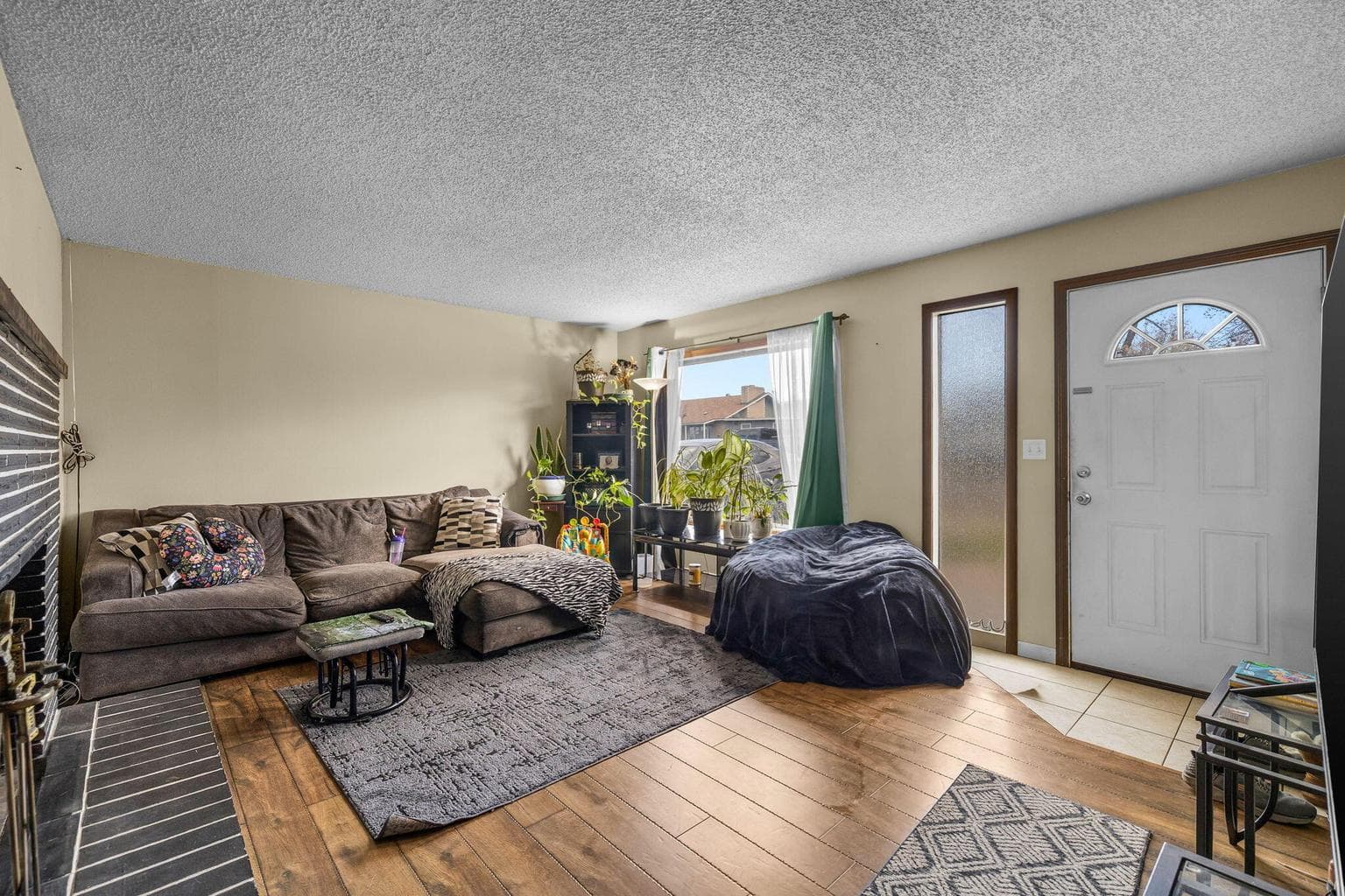 Photo of 730 Turner 5 of 31