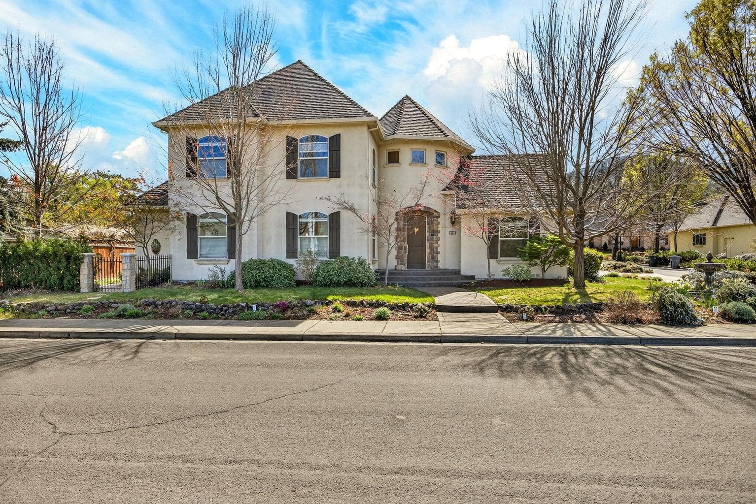 Photo of 692 Vansant 2 of 58