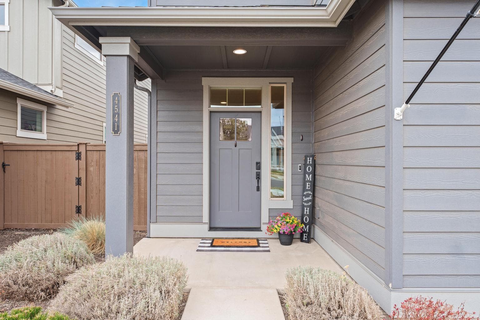 Photo of 4541 36th 2 of 39