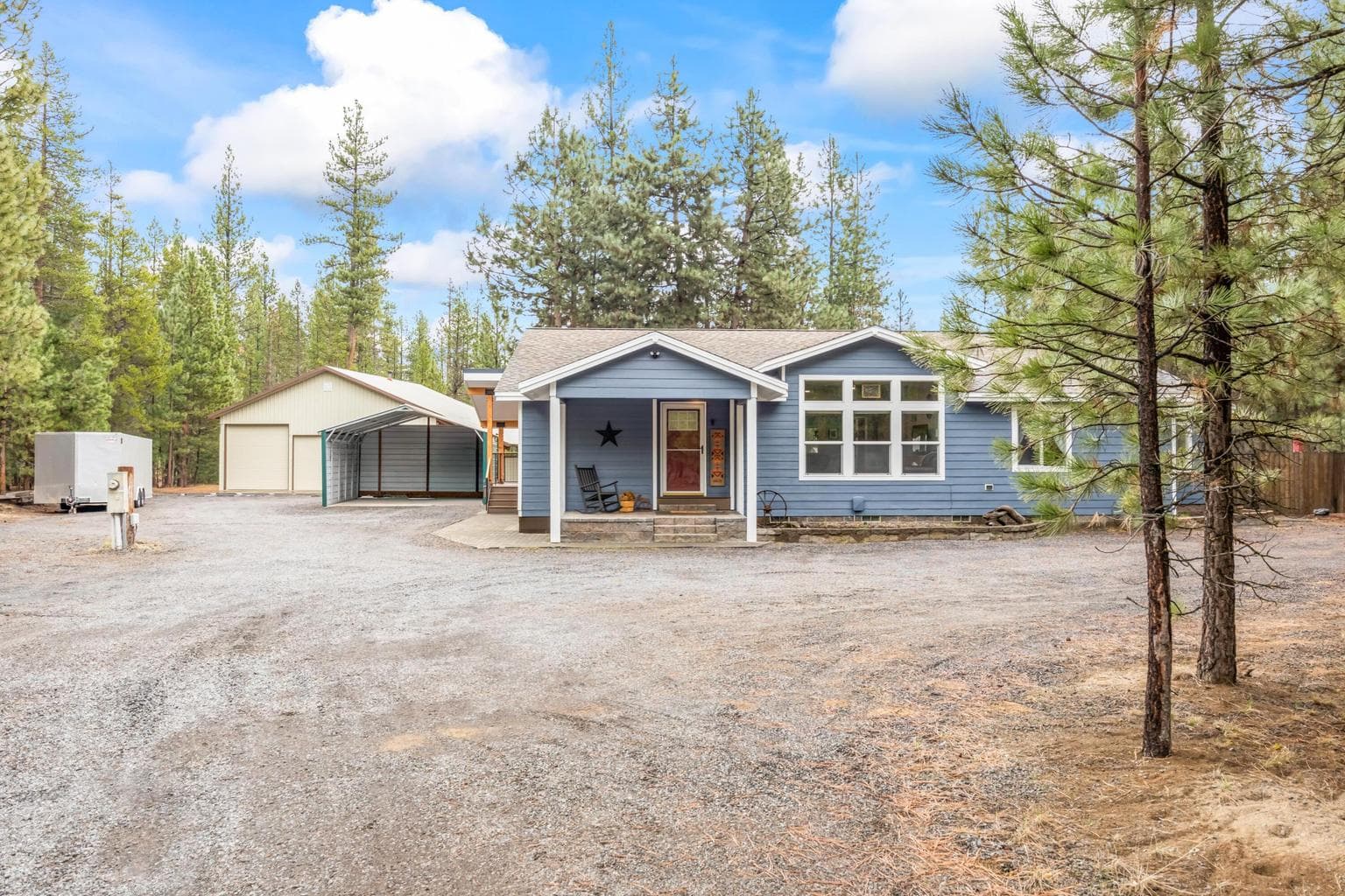 Photo of 15161 Ponderosa 2 of 46