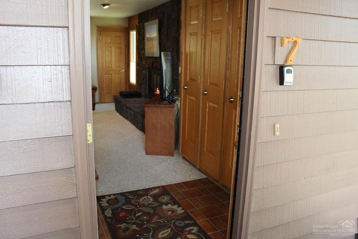 Photo of 57307 Beaver Ridge 2 of 17