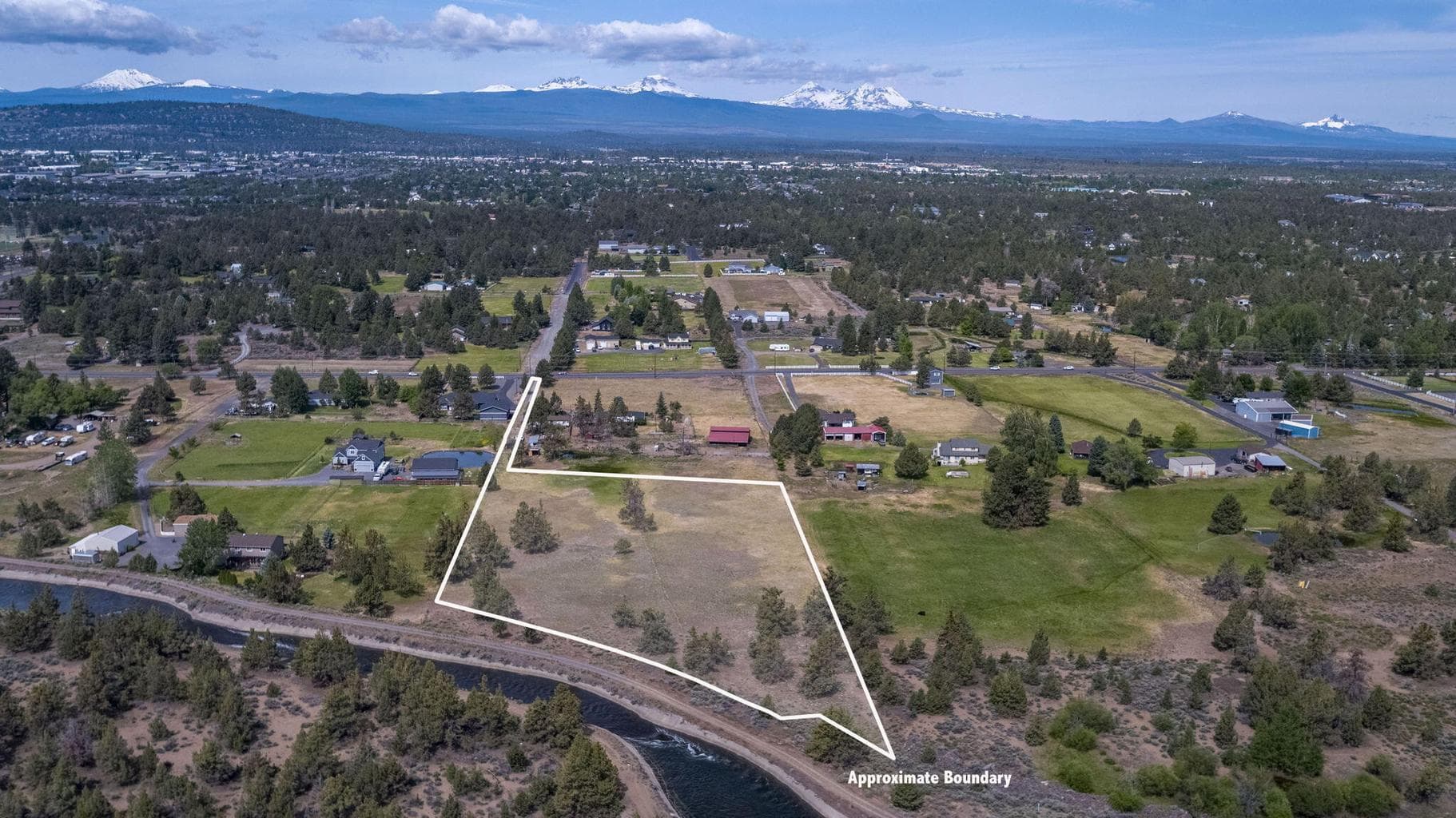 63320 Deschutes Market