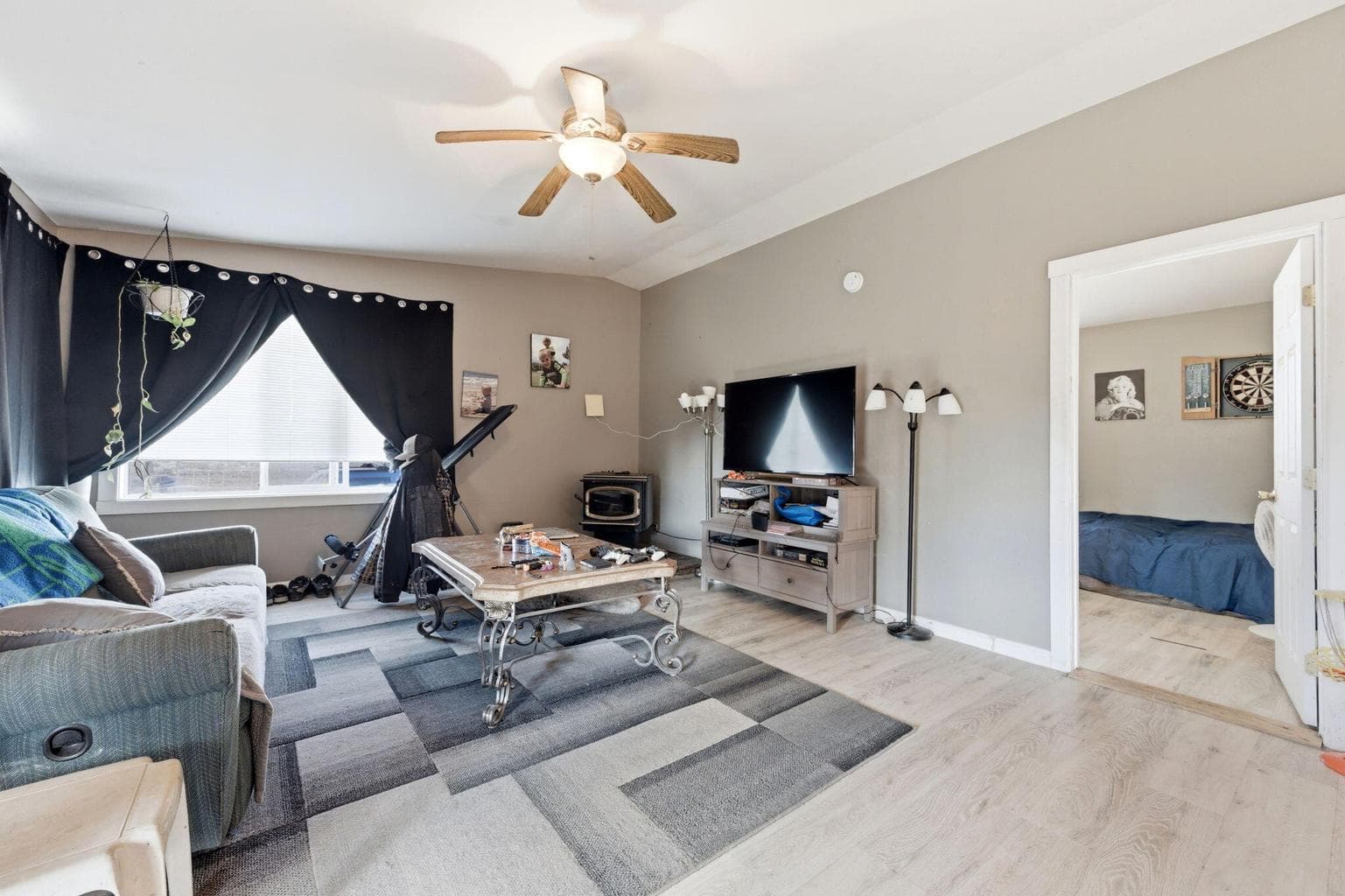 Photo of 3828 45th 5 of 47