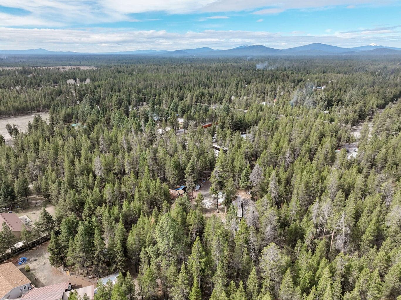 Photo of 16040 Waddell 4 of 14