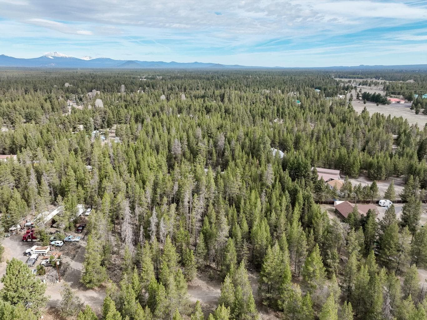 Photo of 16040 Waddell 5 of 14