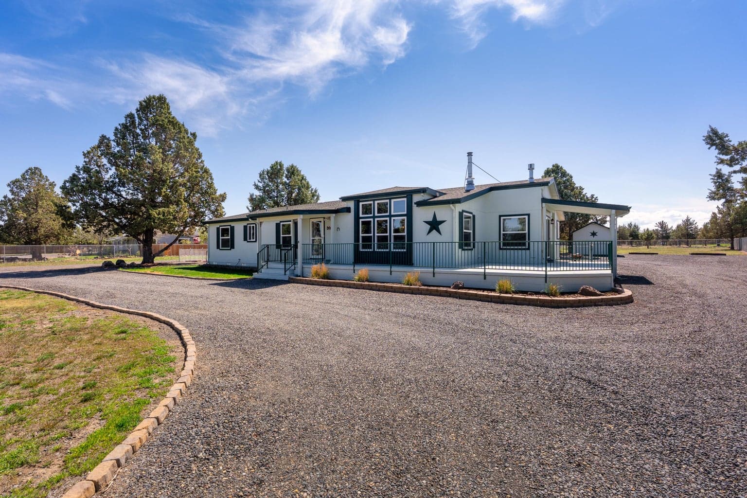 Photo of 14204 Peninsula 4 of 69