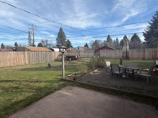 Photo of 243 Adams 2 of 19