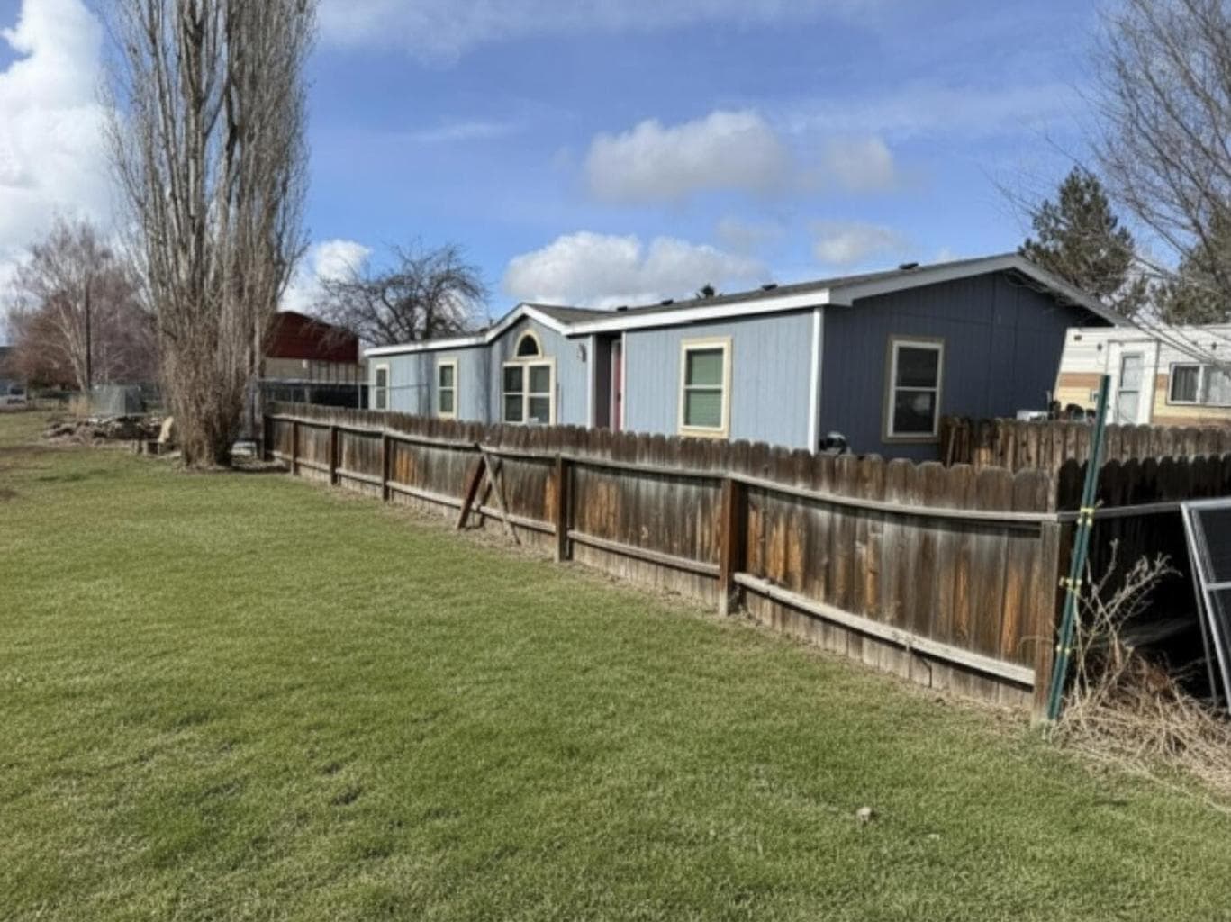 Photo of 399 Idlewood 2 of 18