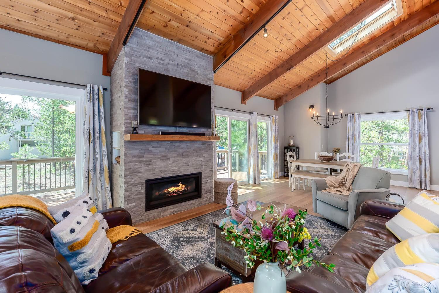 Photo of 57781 Blue Goose 3 of 36
