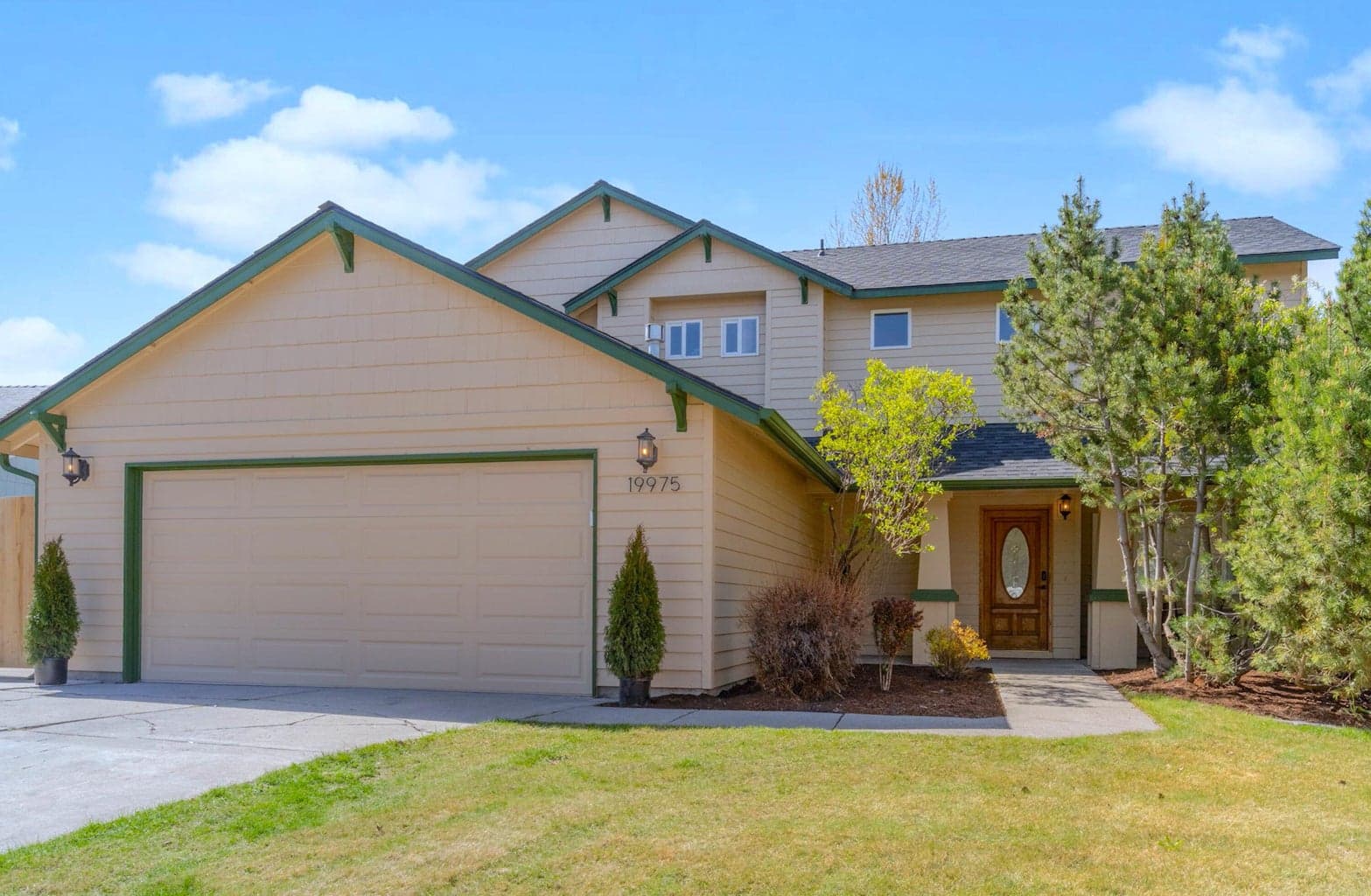19975 Rock Bluff