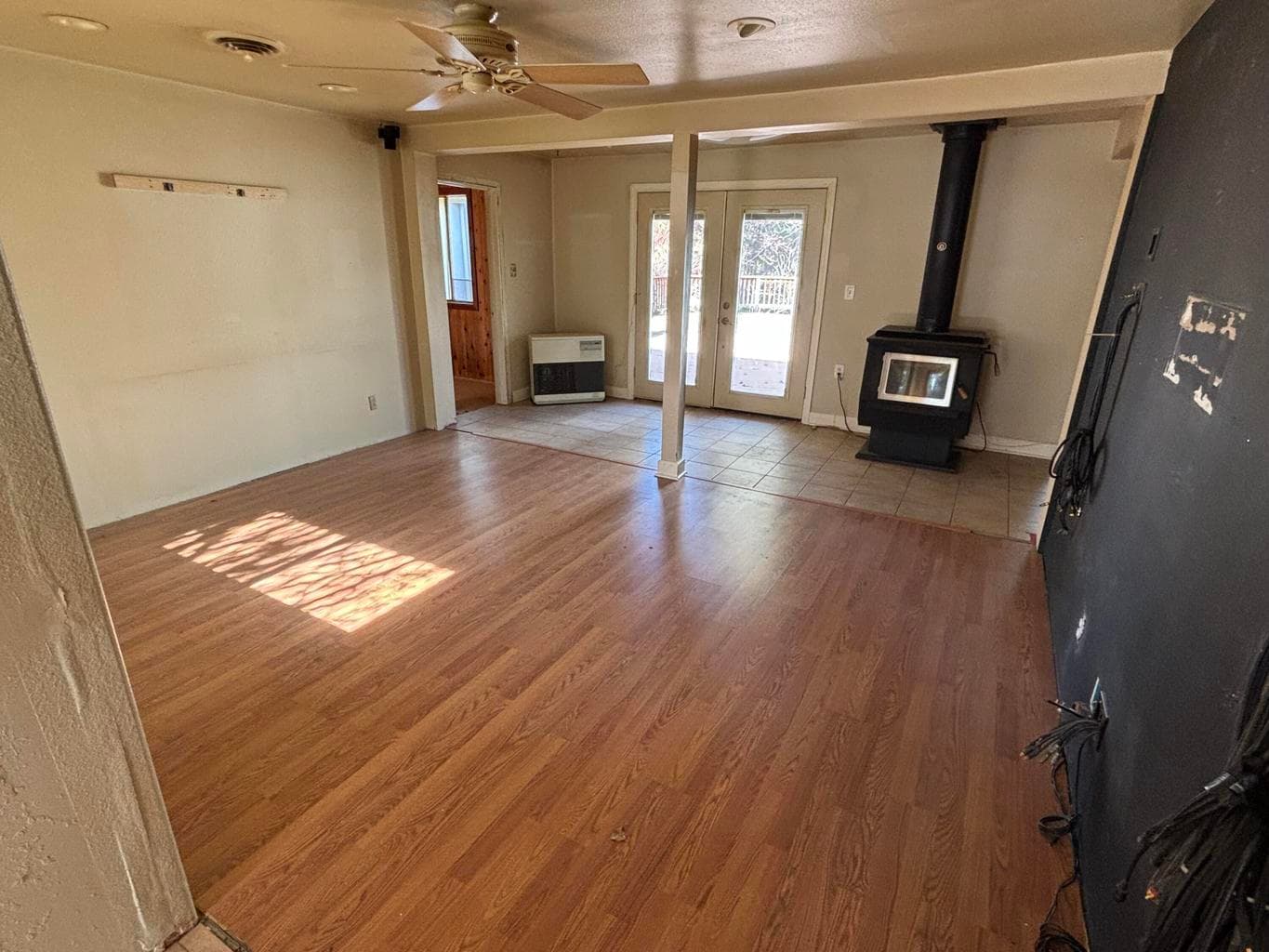 Photo of 52363 Glenwood 4 of 30