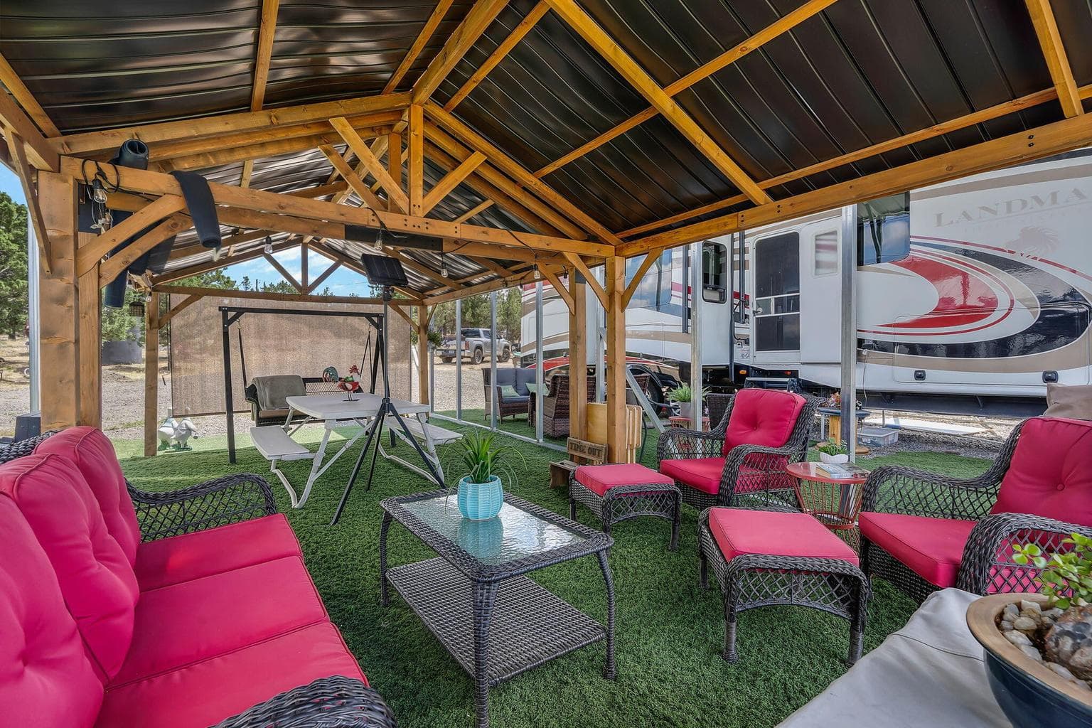 Photo of 14945 Paiute 4 of 33
