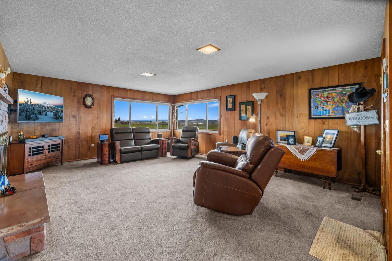 Photo of 501 Dogwood 5 of 53