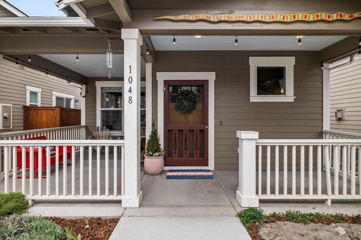 Photo of 1048 Black Butte 3 of 40