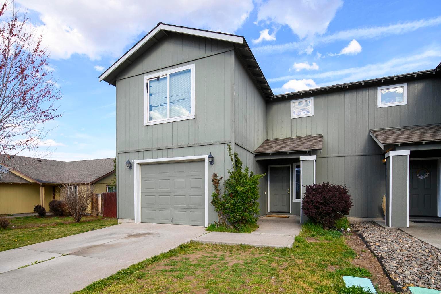 Photo of 813 Kierra 4 of 22