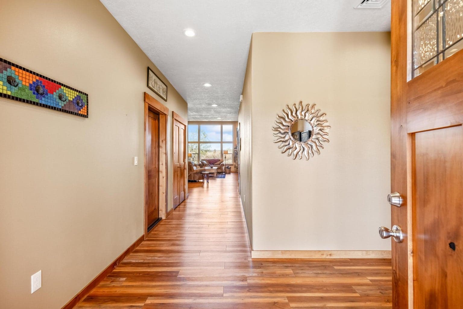 Photo of 561 Stearns 3 of 46