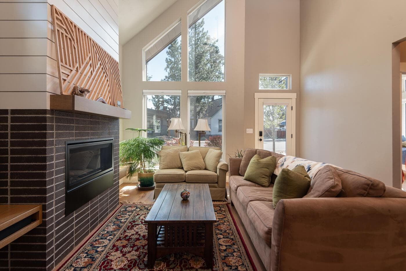 Photo of 152 Clearpine 5 of 22