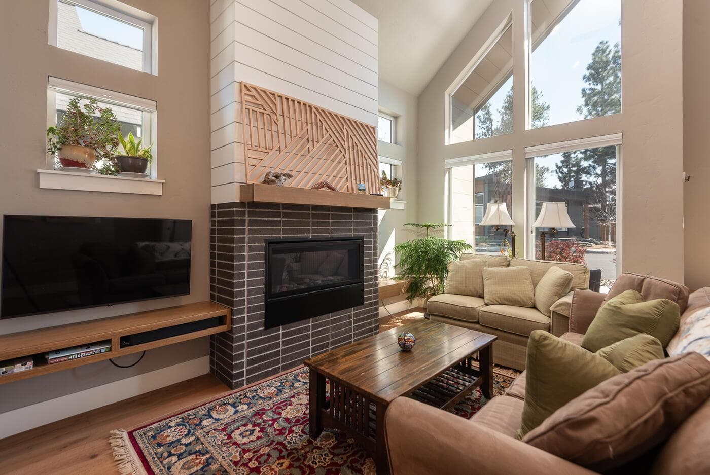 Photo of 152 Clearpine 3 of 22