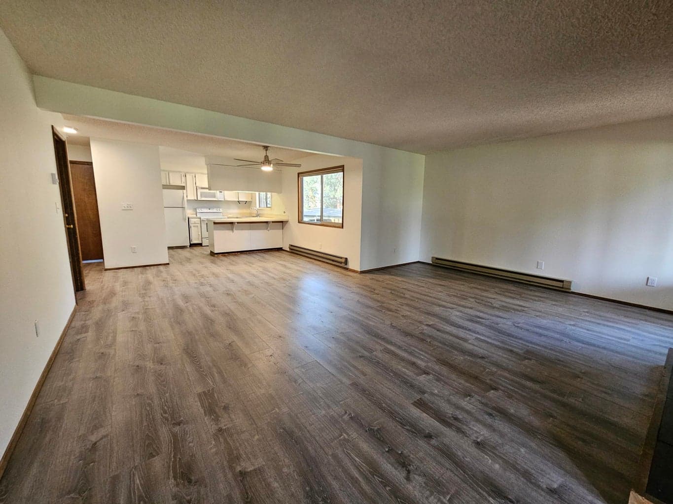 Photo of 821 Desperado 3 of 26