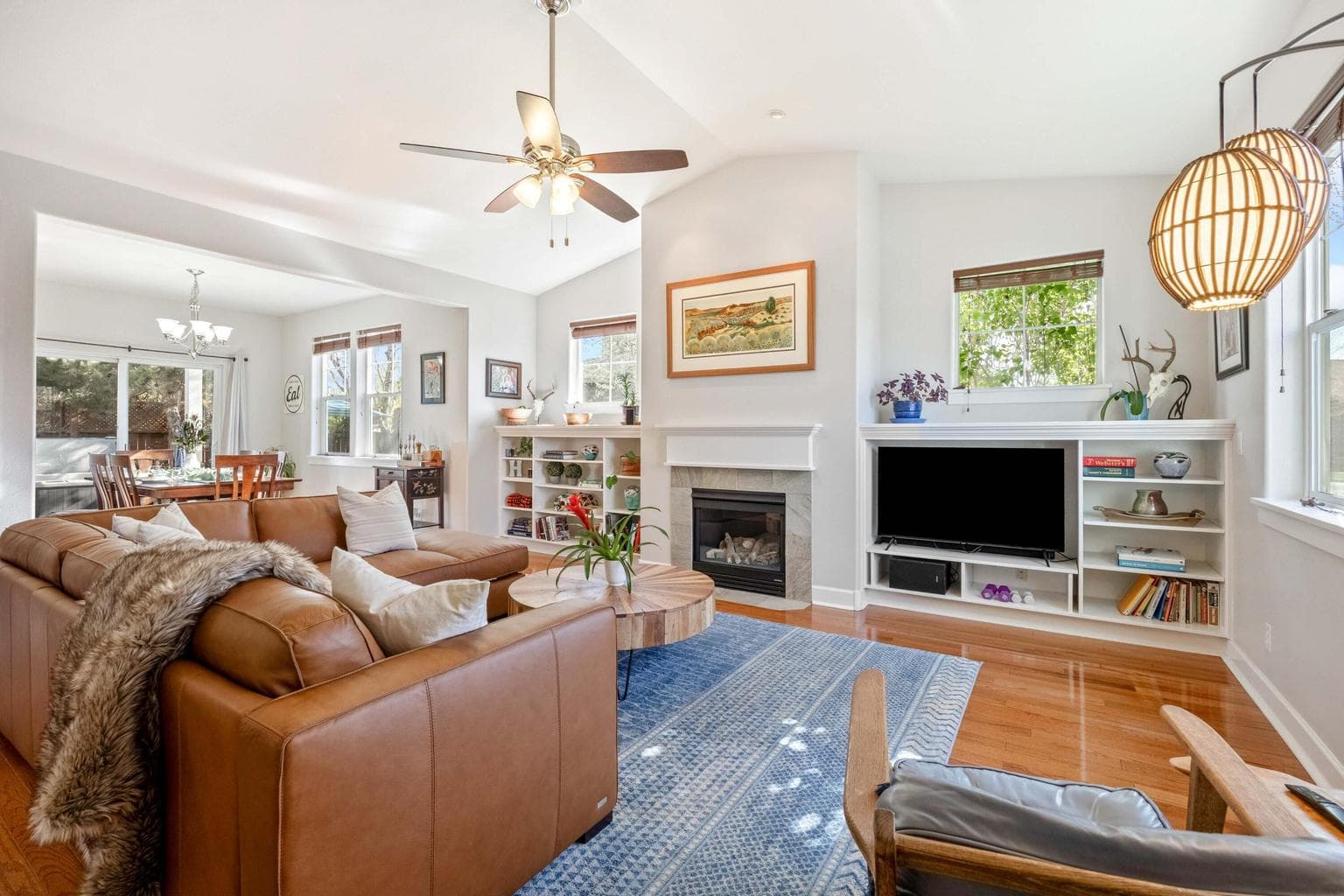 Photo of 1405 Hudspeth 3 of 38