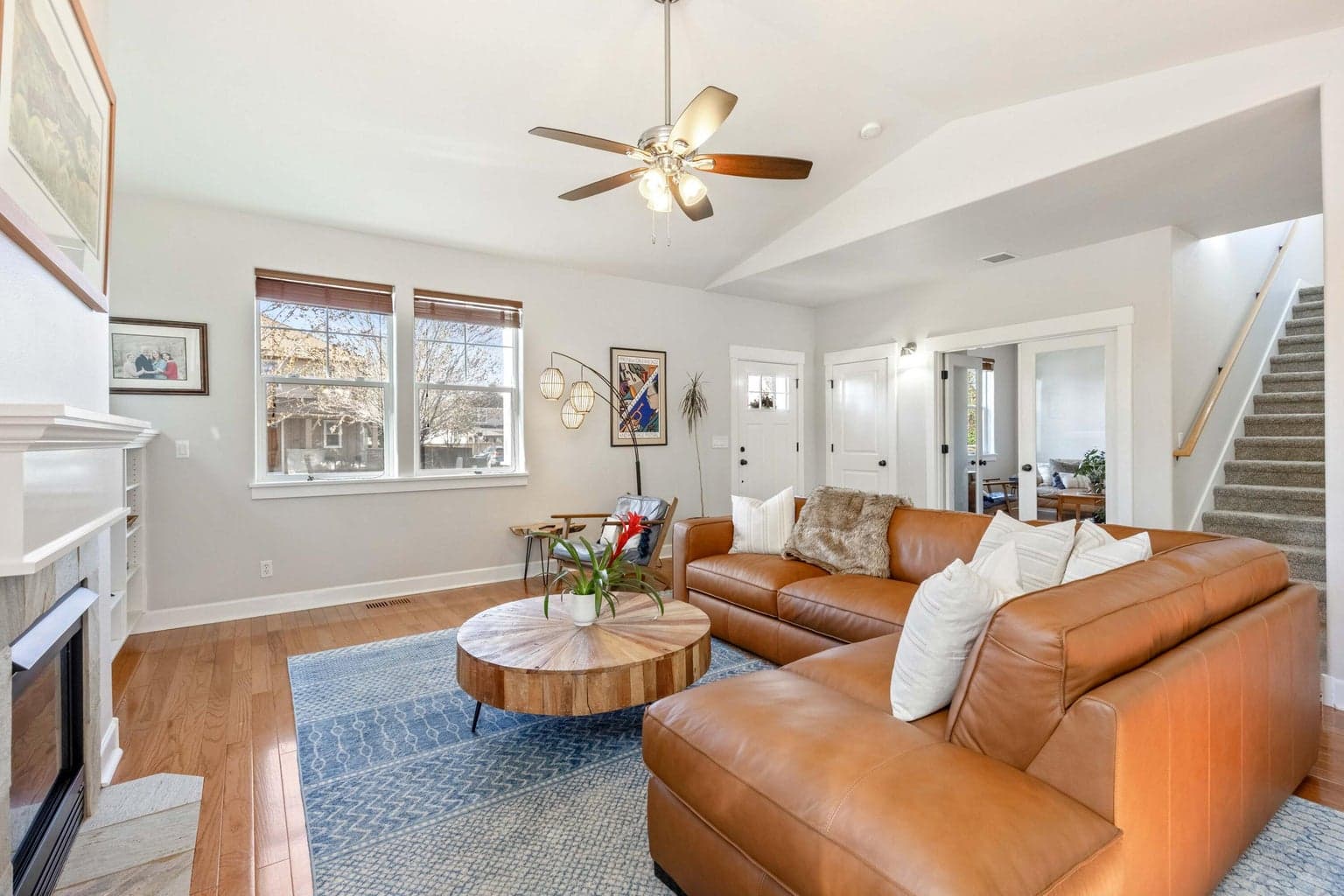 Photo of 1405 Hudspeth 5 of 38