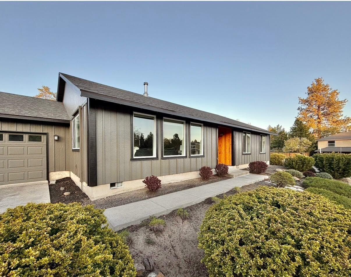 3062 Kelly Hill