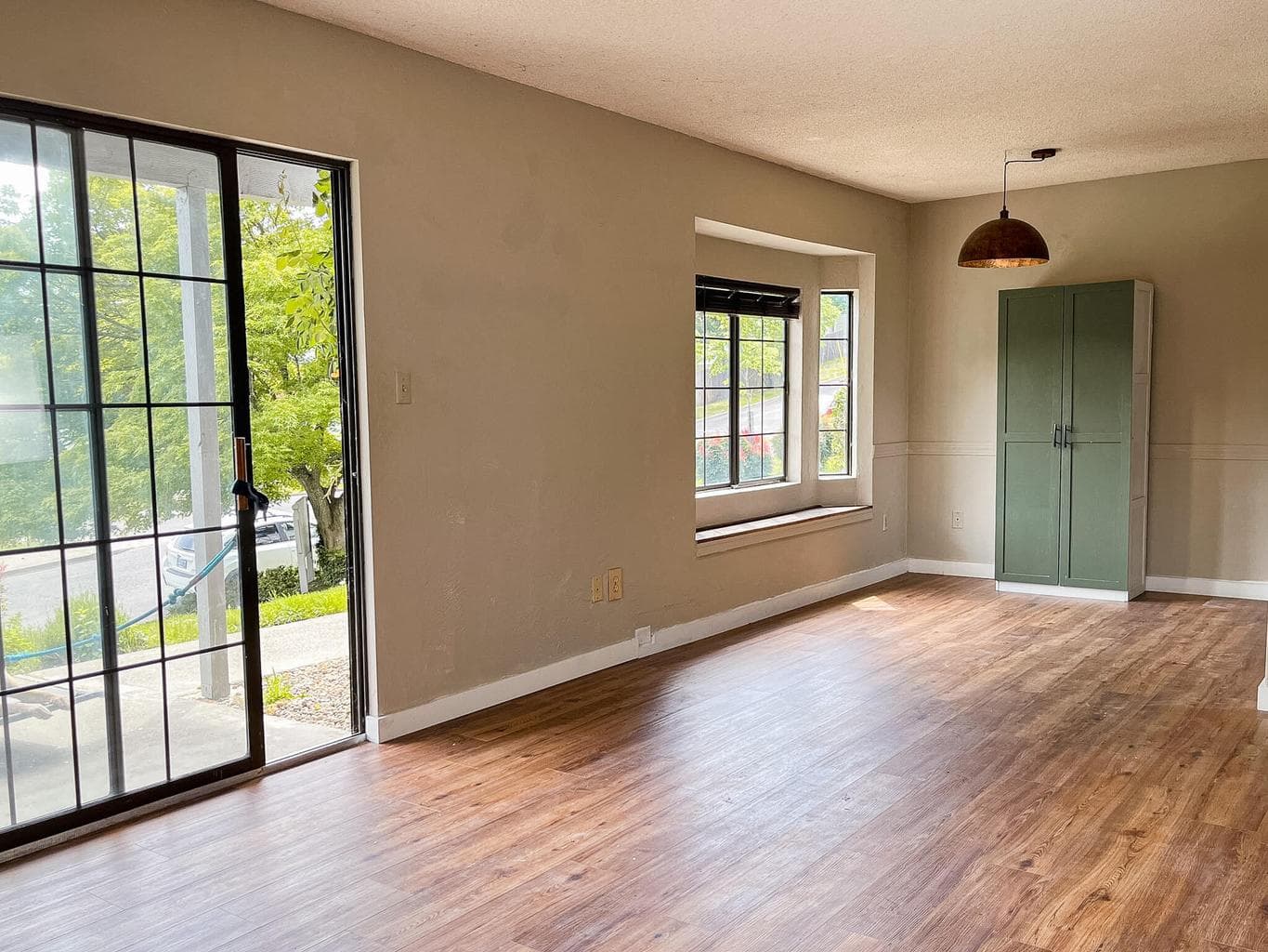 Photo of 495 Chestnut 2 of 15