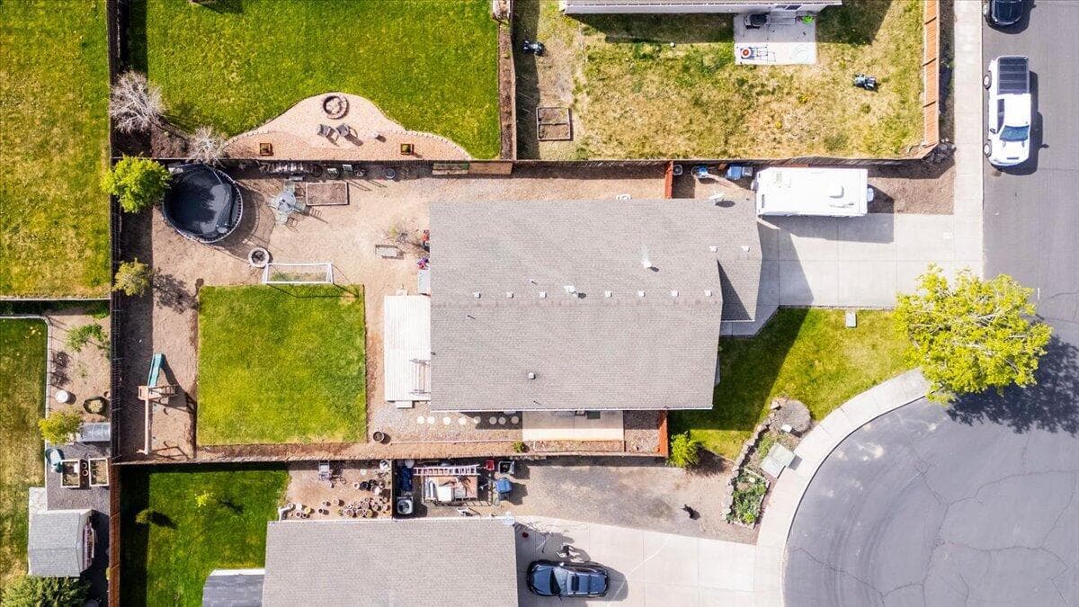 Photo of 3020 9th 4 of 31