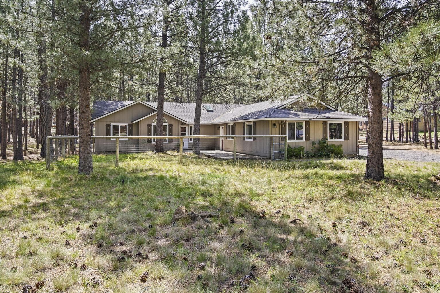 14485 Mountain View