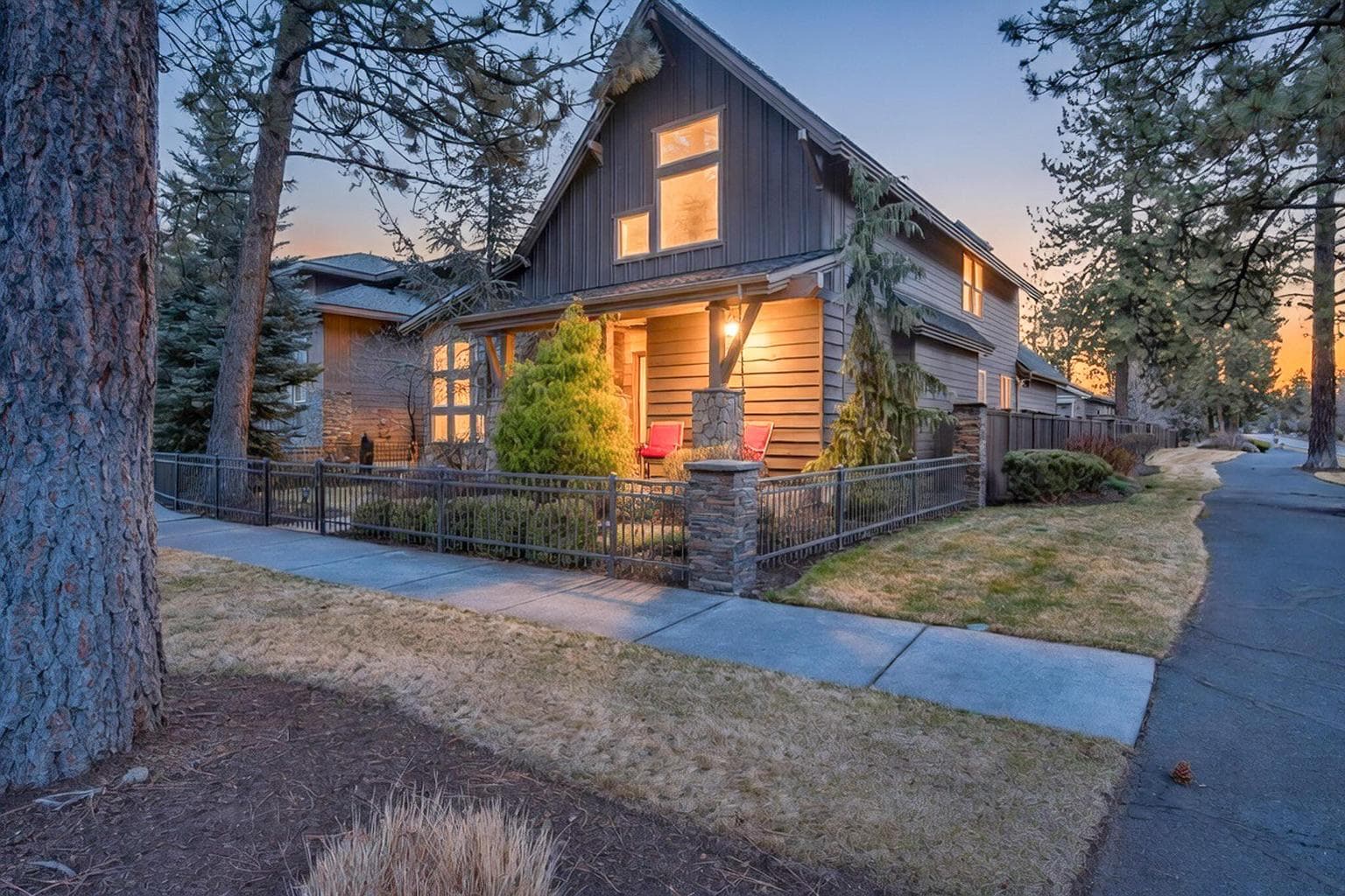 Photo of 61102 Aspen Rim 3 of 31