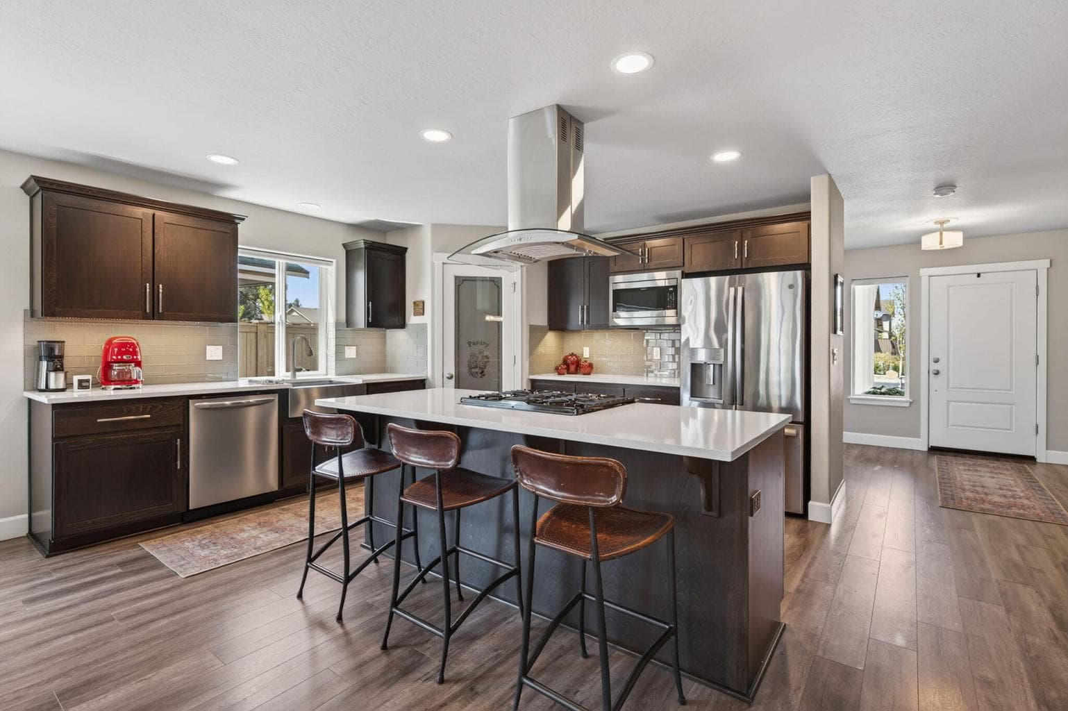 Photo of 2510 Newberry 4 of 29