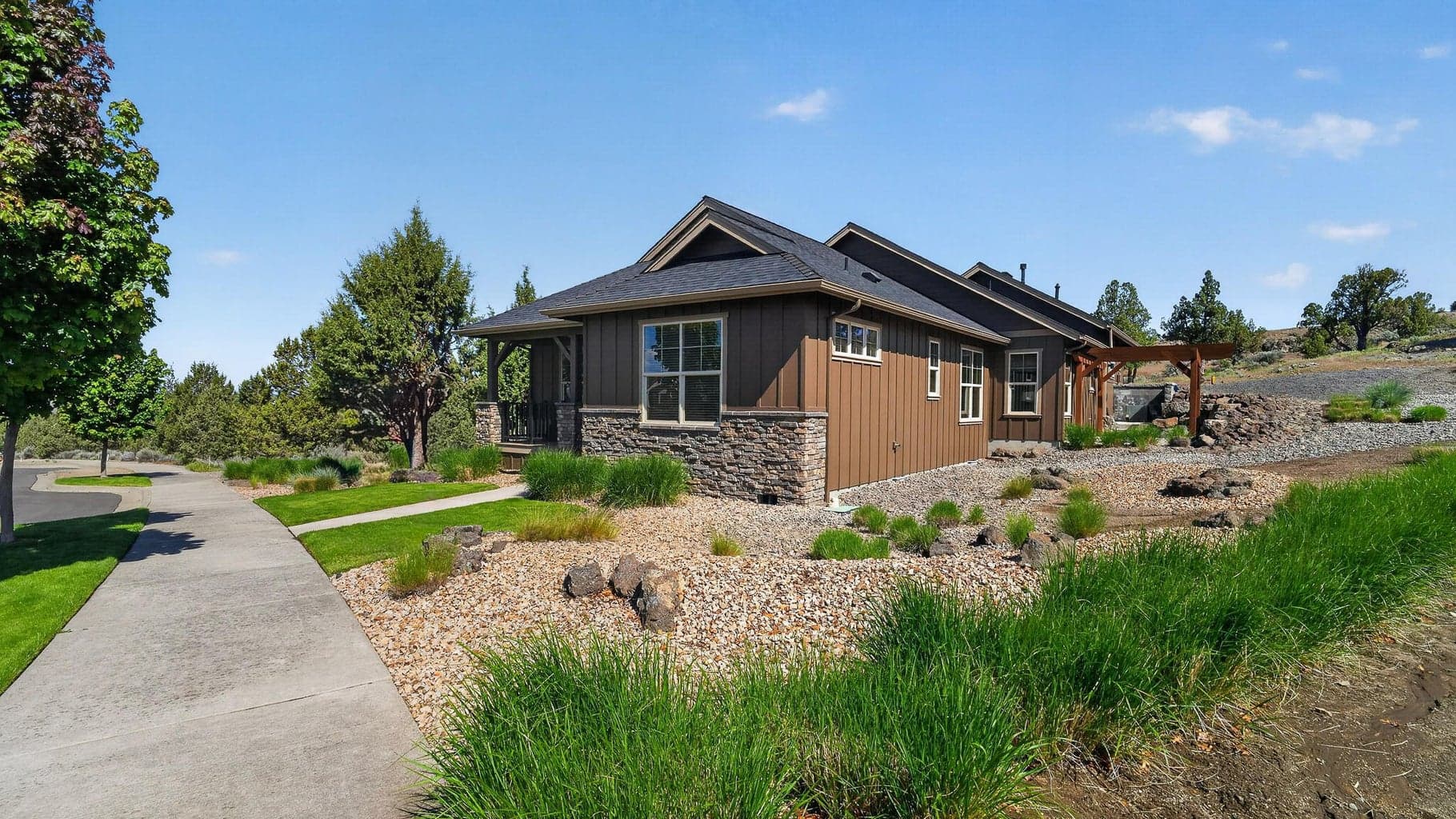 Photo of 1202 Yarrow 3 of 31