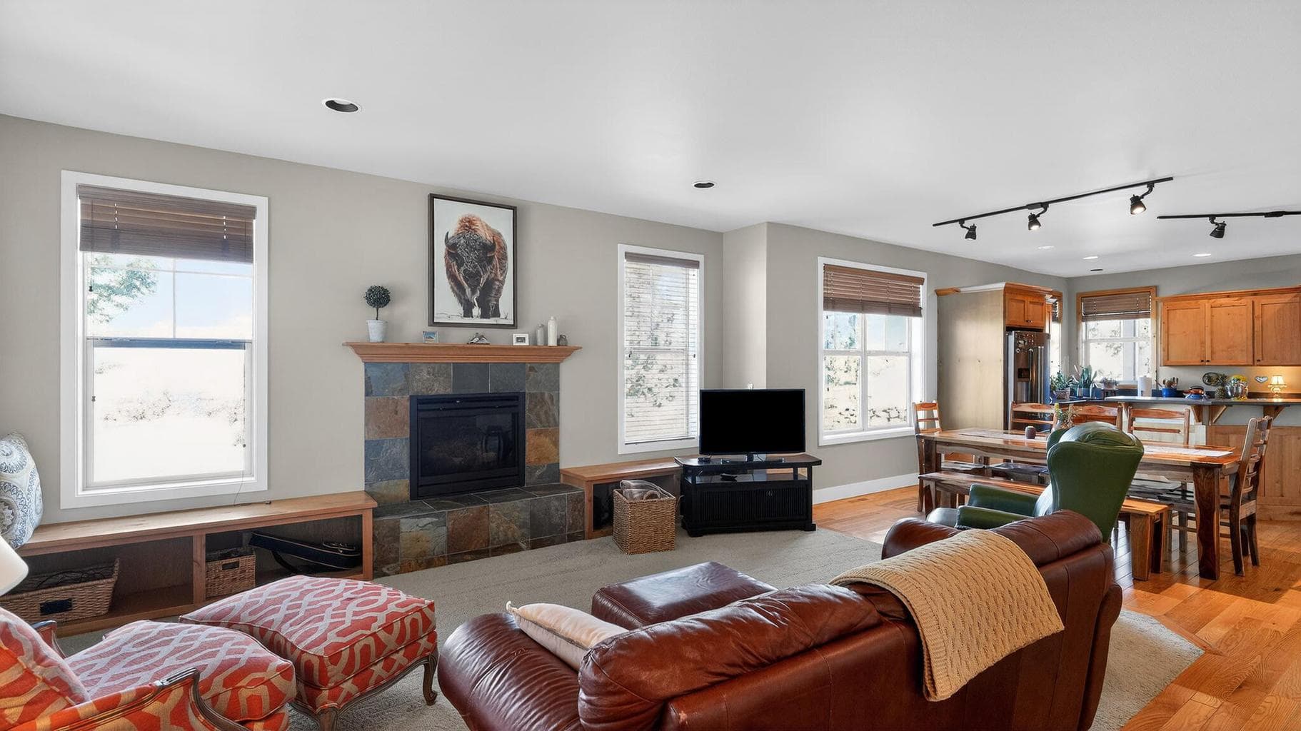 Photo of 1202 Yarrow 5 of 31