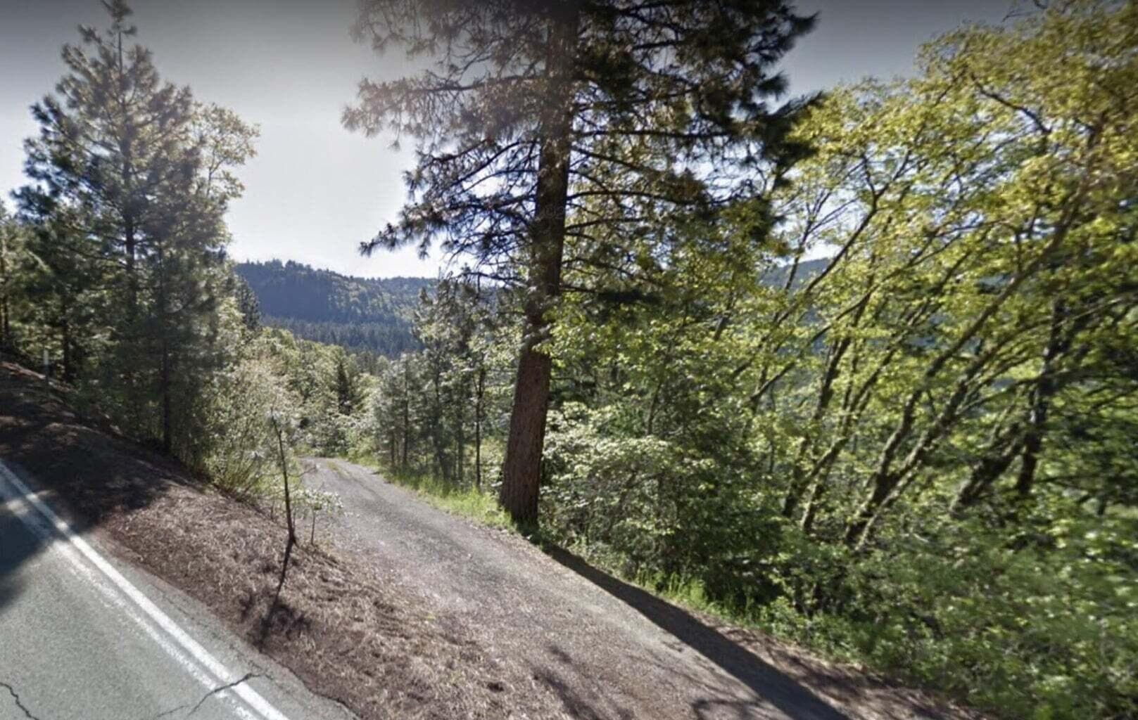Photo of 8074 Highway 66 2 of 28