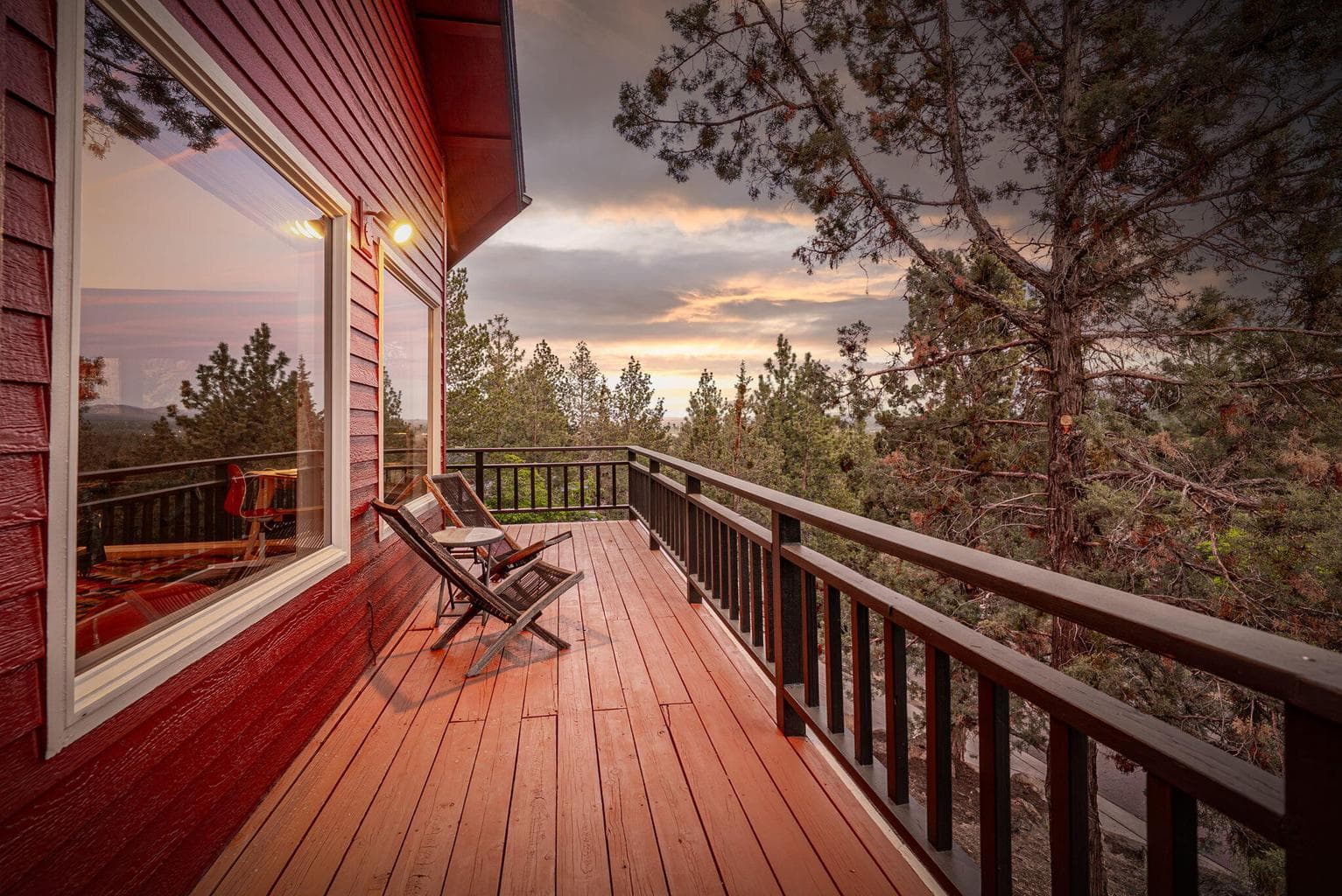 Photo of 2068 Cascade View 4 of 79