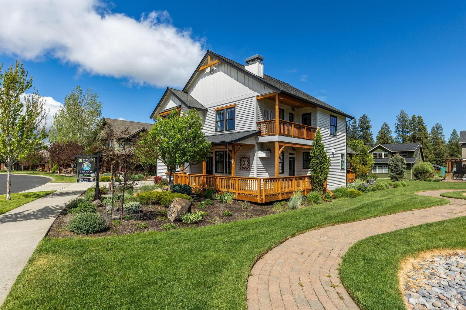 Photo of 608 Birch 3 of 95