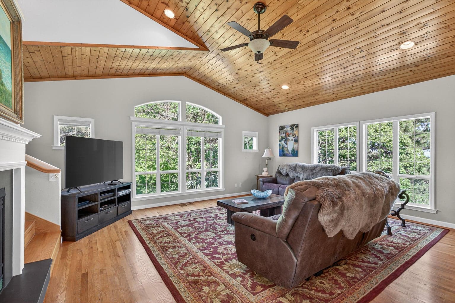 Photo of 1601 Frank Hill 5 of 45