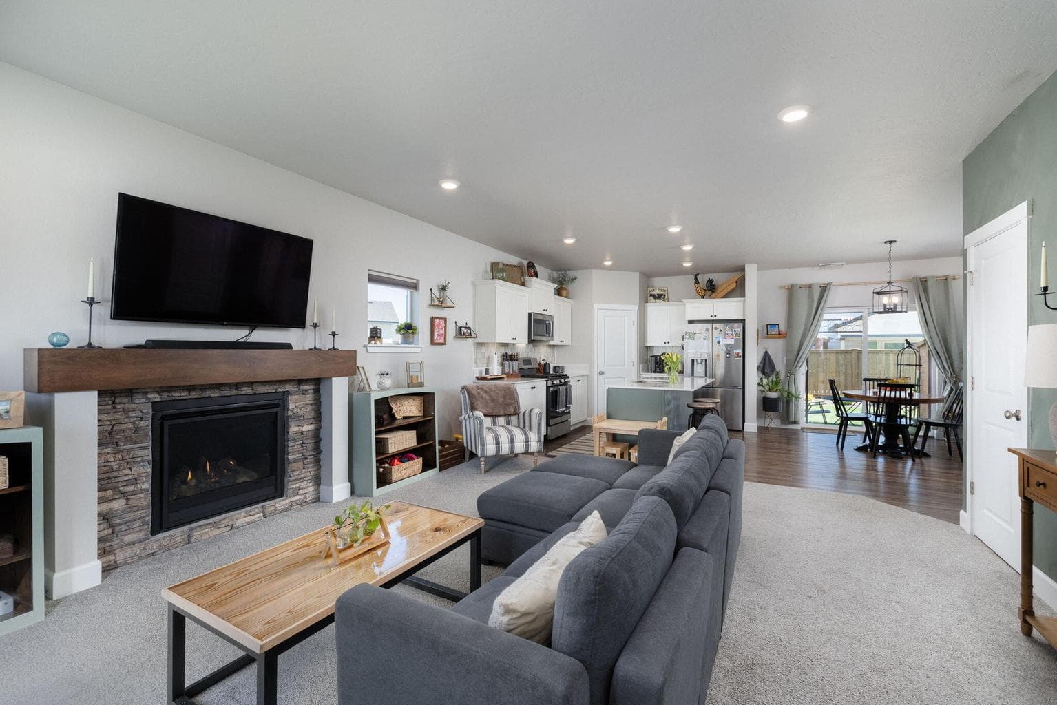 Photo of 3400 11th 4 of 25