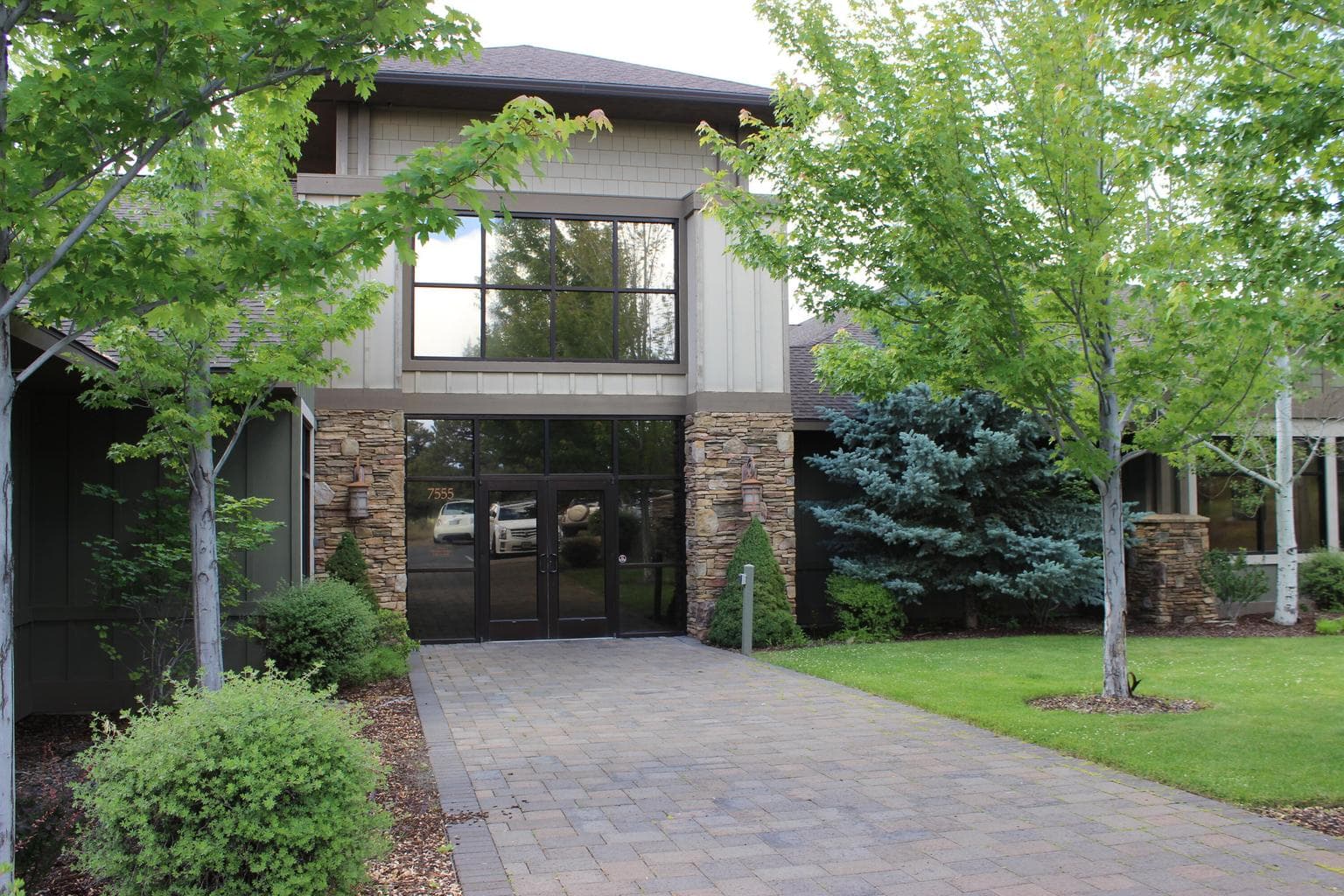 Photo of 7555 Falcon Crest 5 of 13