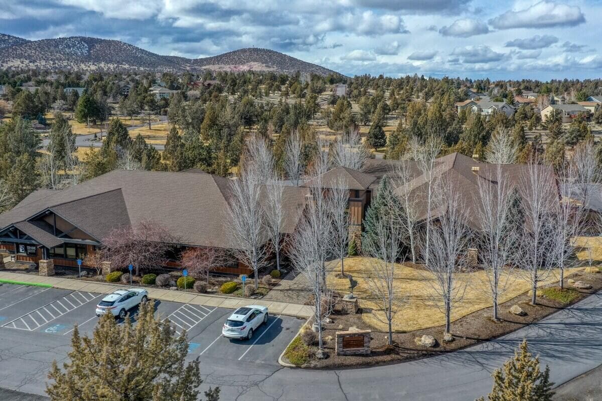 Photo of 7555 Falcon Crest 2 of 13