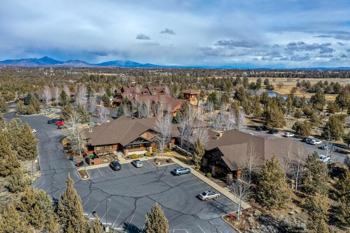 Photo of 7555 Falcon Crest 3 of 13