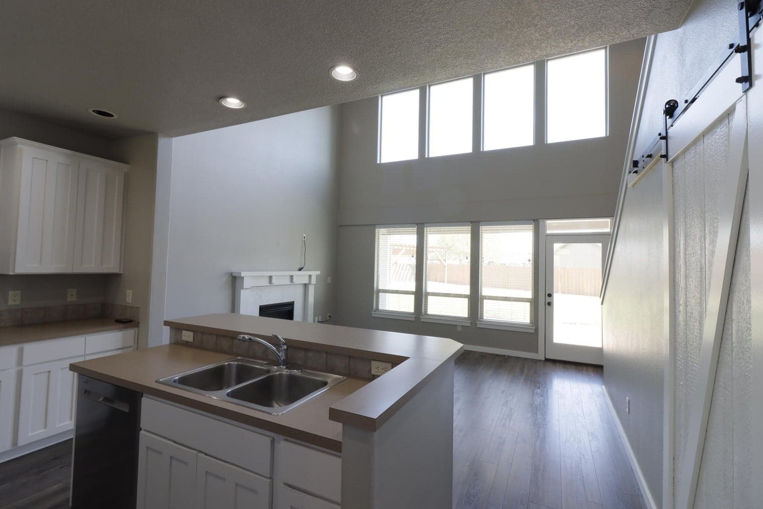 Photo of 1432 Spruce 4 of 20