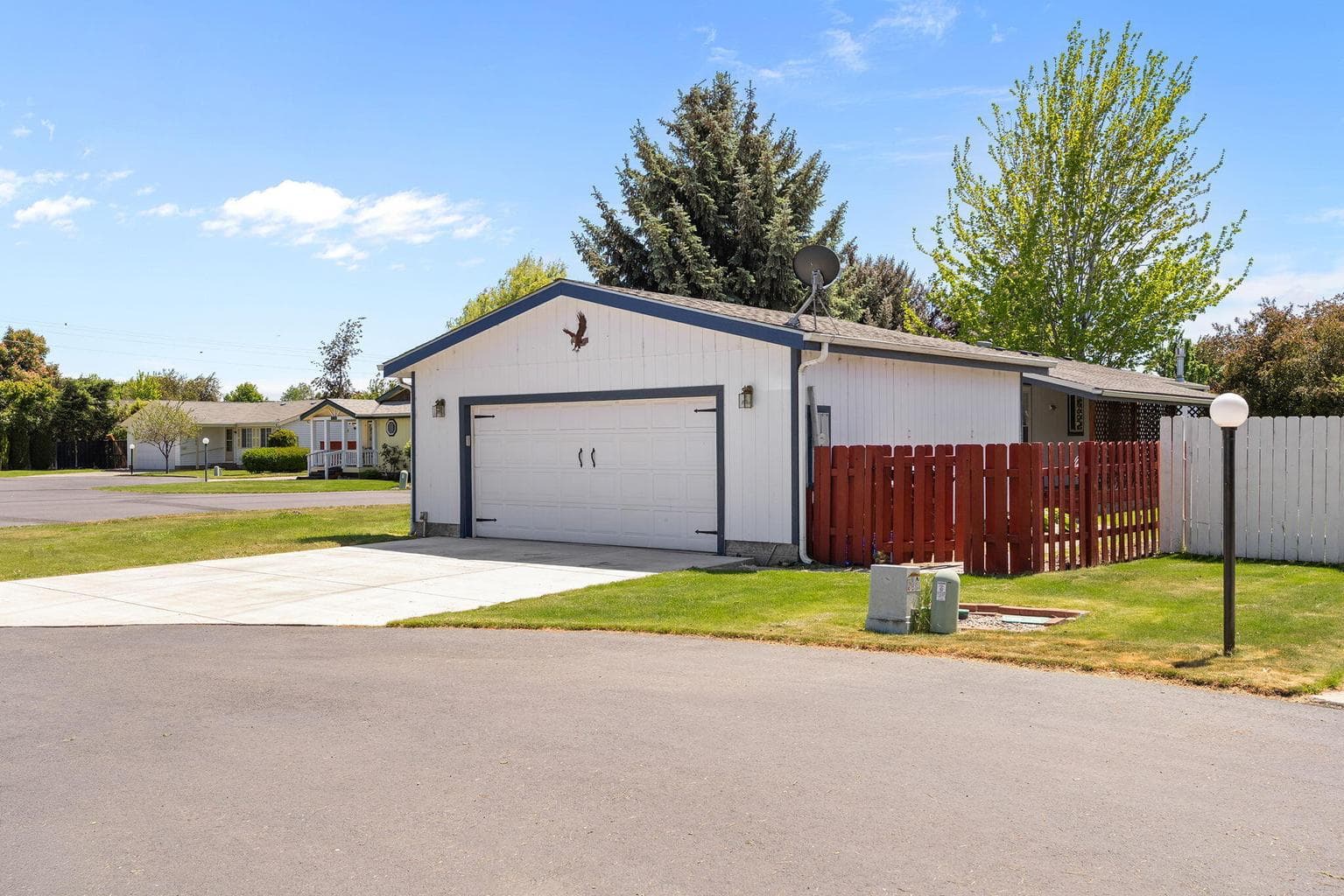 Photo of 1815 6th 5 of 26