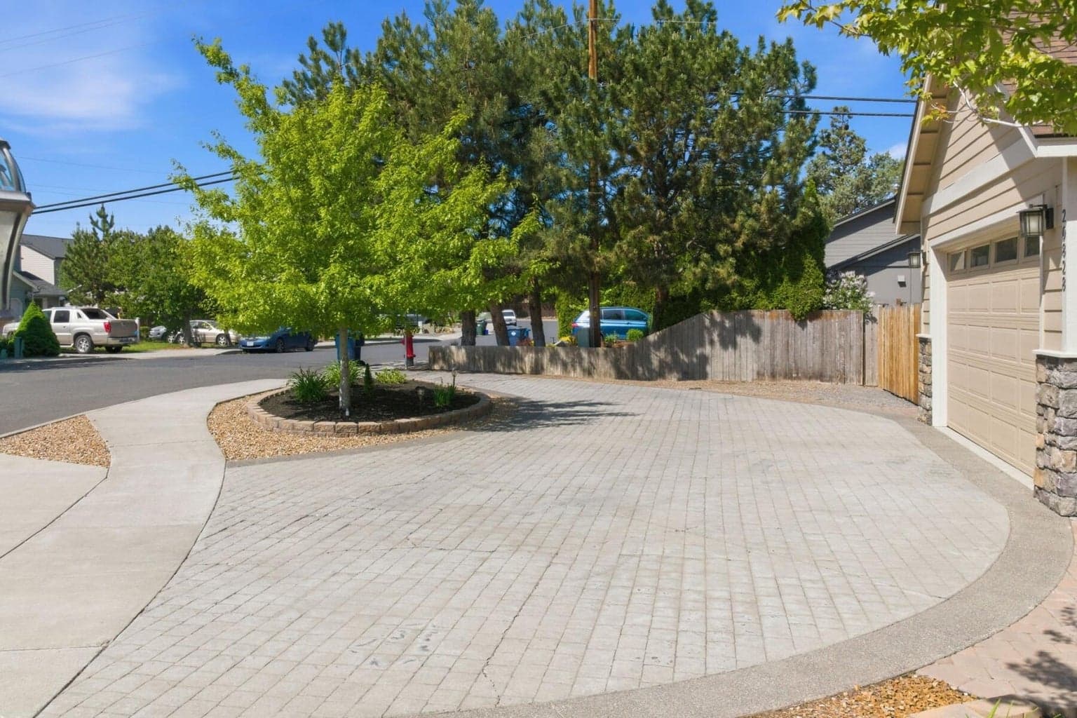 Photo of 20828 Cassin 5 of 32