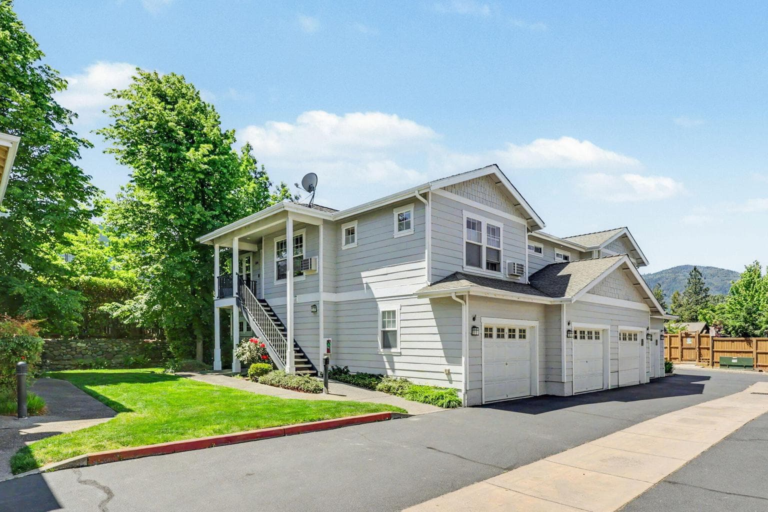 2214 McCall
