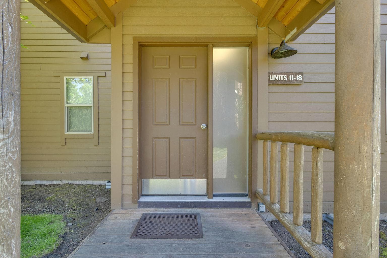 Photo of 17654 Pinnacle 5 of 43