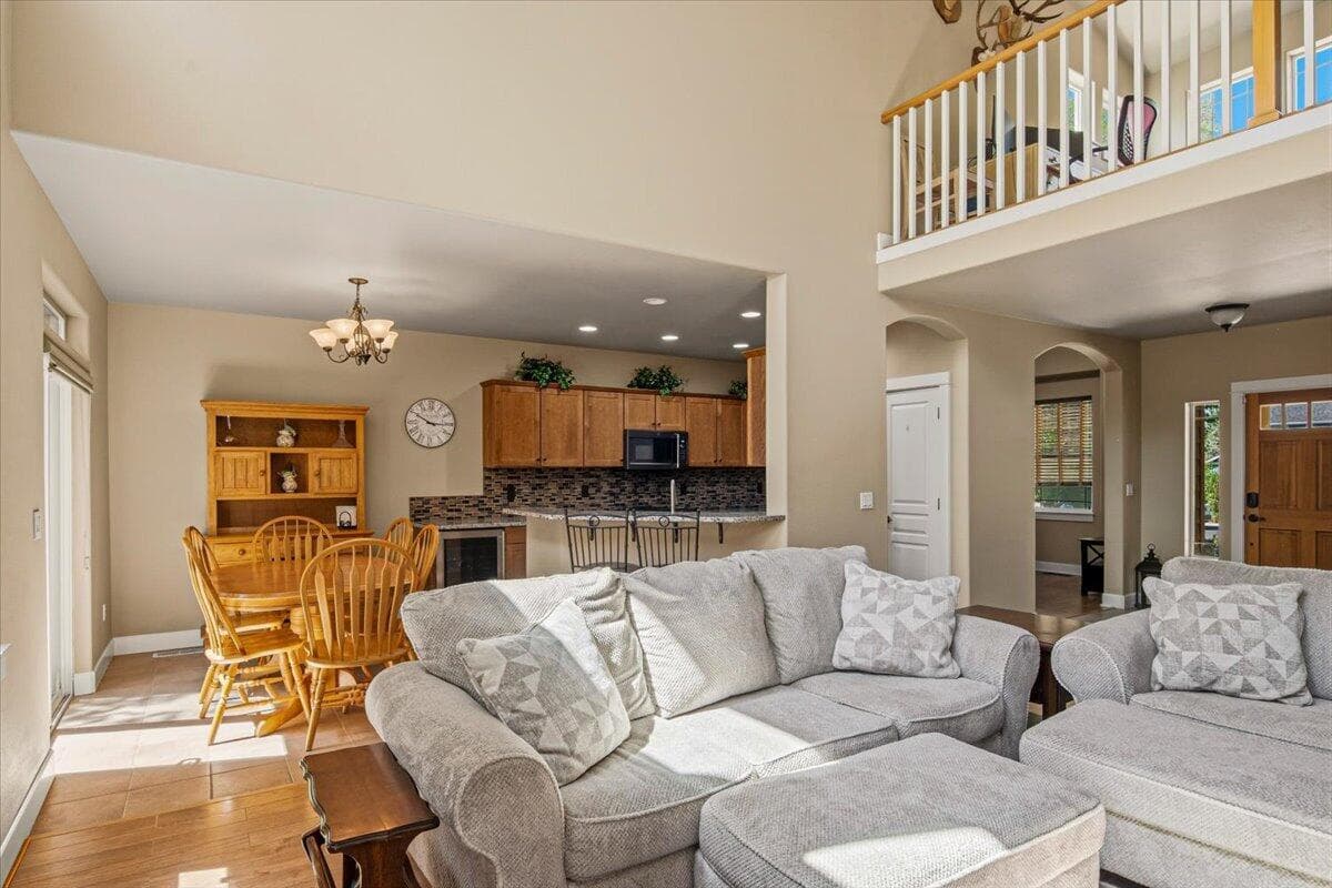 Photo of 1339 Rimrock 4 of 26