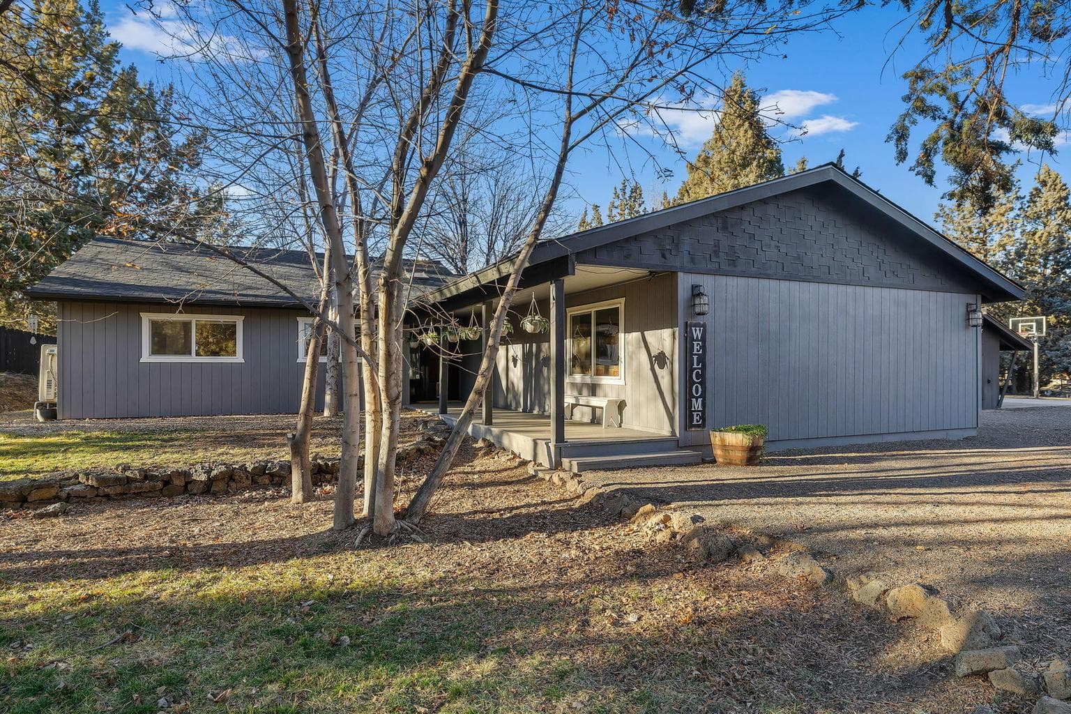 63425 Deschutes Market