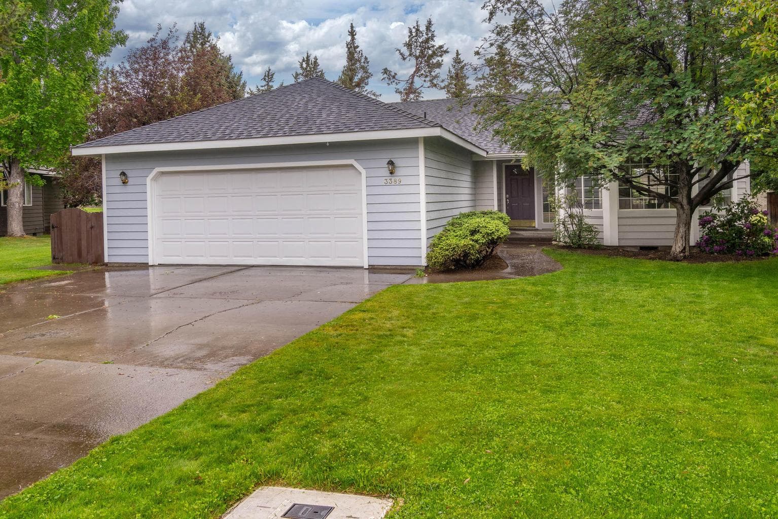 Here is a well priced home iun Stonebrook - single story and 3 bedrooms