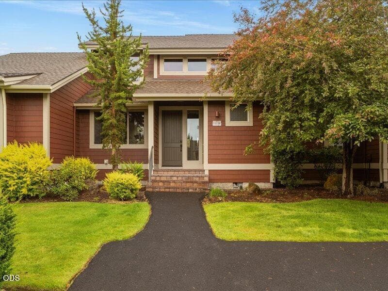 Photo of 11110 Village 2 of 58
